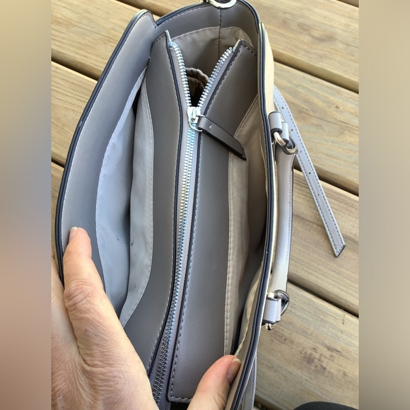 ELEGANT NINE WEST TOTE BAG 🌷🌷 - Picture 12 of 14